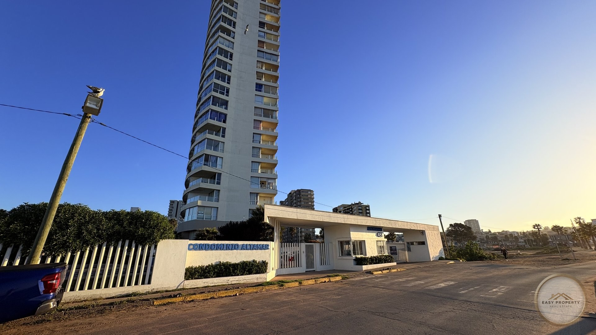 Avenida Costanera / Condominio Edificio Altamar / 2 Dormitorios /2 Baños — foto 1